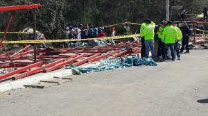Tres muertos tras colapsar una tribuna metálica en pista para carreras en Ecuador