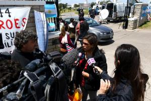 Familias de submarinistas critican a Gobierno de Macri por decir que murieron