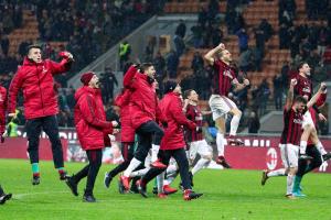 El Milan se lleva el derbi copero y ya está en semifinales