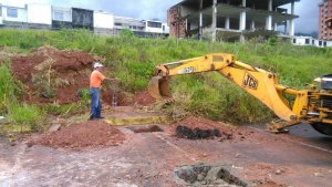 Alcaldía de San Cristóbal demolió construcción ilegal de invasores