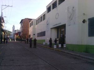 Reportan poca afluencia de votantes en el estado Mérida #10Dic