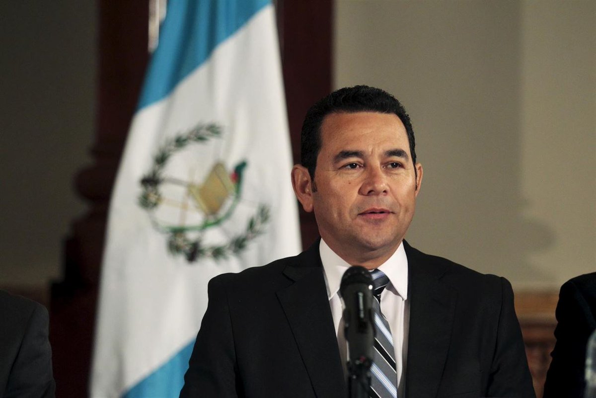 Revelan nuevo caso de fondos ilegales de campaña contra presidente de Guatemala