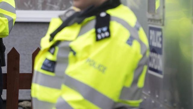 Detenidos 5 sospechosos de planear un atentado en el Reino Unido. EFE