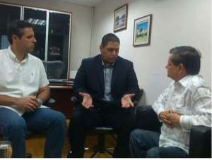 Yon Goicoechea y Kico Bautista denuncian campaña de confusión al elector