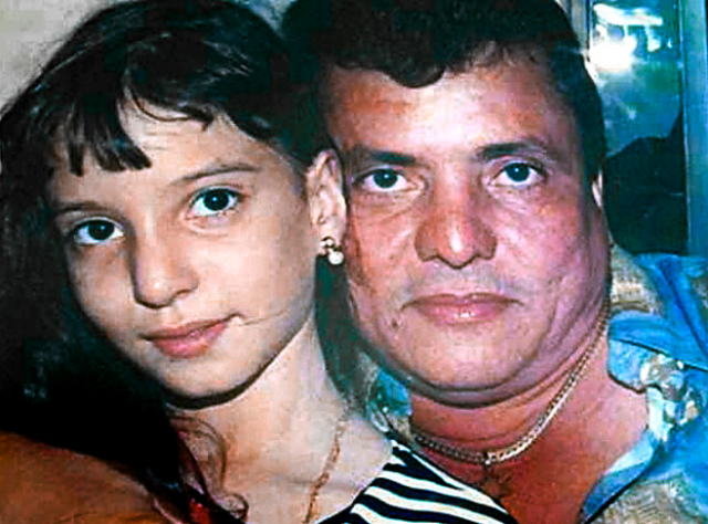 La bala que mató a su padre, Luis López Peralta (dcha.) mató también su infancia. Diana (izq.) tenía entonces sólo 10 años. CRÓNICA