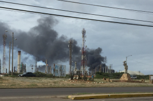 Nuevo incendio en la Refinería Amuay #29Dic
