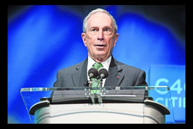 10. Michael Bloomberg – 47,500 mdd El año pasado, el fundador de la compañía de información financiera Bloomberg L.P. se encontraba el el sitio número 8, pero no pudo mantenerse y está en riesgo de salir del Top 10. (Foto: AP)