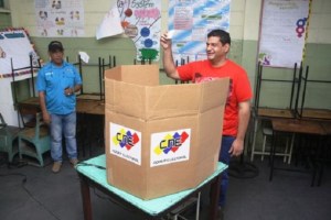 La abstención ciudadana ante una oposición sin rumbo facilitó el triunfo del chavismo en Bolívar