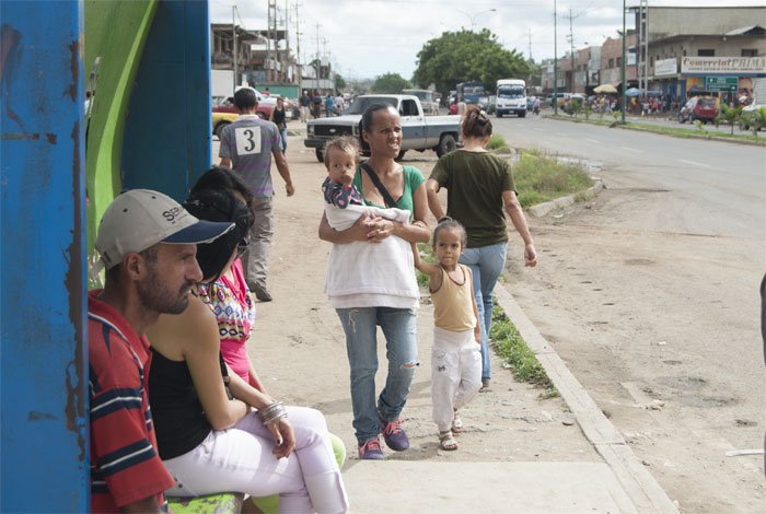 Pocas unidades de transporte en Barquisimeto en medio de jornada electoral #10Dic
