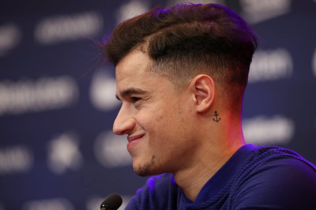 Soccer Football - FC Barcelona - Philippe Coutinho News Conference - Auditorium 1899, Barcelona, Spain - January 8, 2018 FC Barcelona's new signing Philippe Coutinho during the news conference REUTERS/Albert Gea