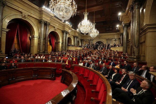 Deputies attend the start of the first session of Catalan Parliament after the regional elections in Barcelona, Spain, January 17, 2018. REUTERS/Albert Gea