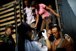 EN FOTOS: Así fue el desalojo de venezolanos que acampaban en Cúcuta
