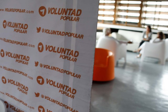 The logo of opposition party Popular Will (Voluntad Popular) is seen at its headquarter in Caracas, Venezuela January 26, 2018. REUTERS/Marco Bello