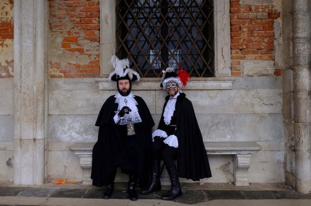 Masked revellers pose during the Carnival in Venice, Italy January 28, 2018. REUTERS/Manuel Silvestri