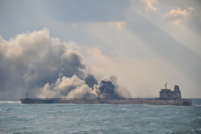 El tanquero en las costas de China (Foto Reuters)