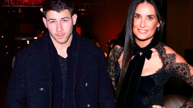 Nick Jonas y Demi Moore