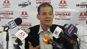 Diputado Omar Ávila: La hambruna de muchos se confunde con el vandalismo de pocos