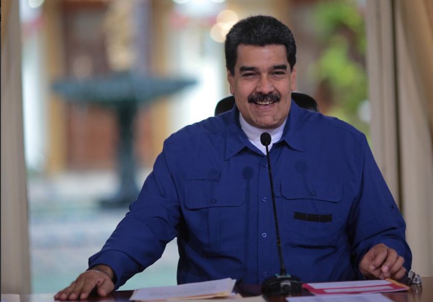 ¡Pendientes! Maduro le “tocará la puerta” a las mujeres embarazadas para darles su bonito barrigón