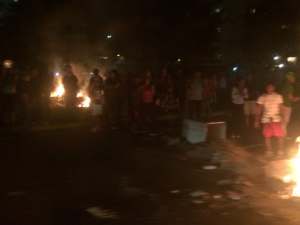 Segunda protesta en Guarenas por escasez de alimentos y falla en el servicio eléctrico (+Fotos)