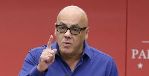 Juez y jurado: Jorge Rodríguez califica asesinato de constituyente como “sicariato político”