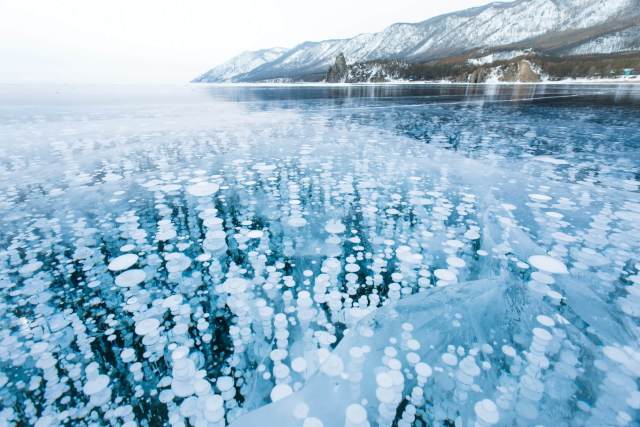 lago-Baikal-ondas-de-hielo-