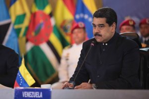 Maduro espera que el diálogo con la oposición tenga resultados “verificables y prontos” (Video)
