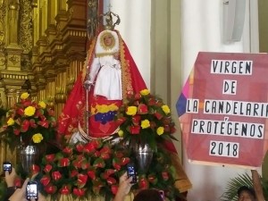 Caraqueños suplicaron a la Virgen de La Candelaria aliviar hambruna en Venezuela