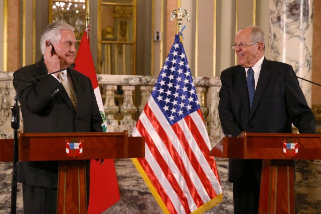 Peru's President Pedro Pablo Kuczynski and U.S. Secretary of State Rex Tillerson speak to press at the Government Palace in Lima, Peru, February 6, 2018. REUTERS/Guadalupe Pardo