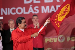 Maduro, enemistado con comunistas de todo el mundo por su ataque judicial al PCV