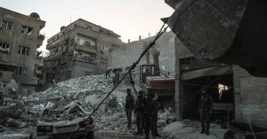 Siete muertos en bombardeos del régimen sirio cerca de Damasco