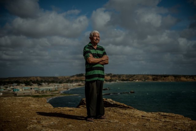Esteban Sánchez, un pescador local, comenzó su cruzada ambientalista en 1996. Credit Meridith Kohut para The New York Times