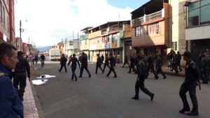 FARC niega vínculos con supermercados saqueados en Cundinamarca y Tolima