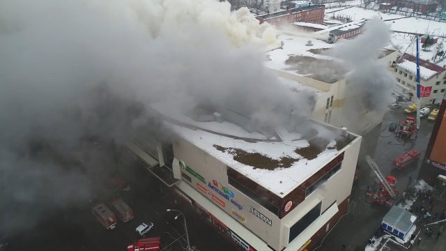 Still photo taken from video provided by Russian Emergencies Ministry shows a site of a fire at a shopping mall in Kemerovo, Russia March 25, 2018. Russian Emergencies Ministry/Handout via REUTERS. ATTENTION EDITORS - THIS IMAGE WAS PROVIDED BY A THIRD PARTY. NO RESALES. NO ARCHIVE.