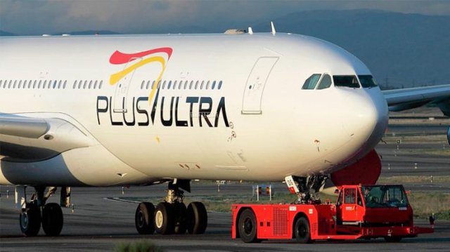 Aerolinea-española-Plus-Ultra-