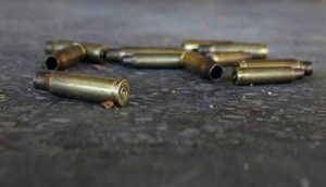 Asesinan de cinco disparos a un hombre y dejan su cadáver en plena vía en Táchira