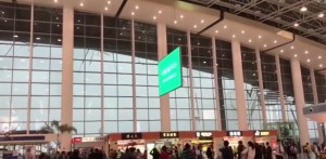 En Video: Colapsa el techo de un aeropuerto en China