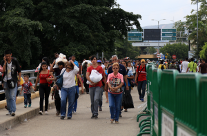 Casi dos millones de venezolanos han abandonado el país desde 2015, según la ONU