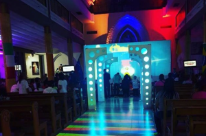 ¡Hermoso! Un homenaje al éxodo venezolano en la iglesia de San Jacinto de Maracay (videos)