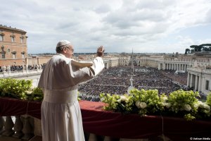 El Papa dice que solo la fraternidad garantiza la paz y erradica la corrupción