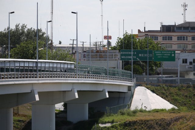 The Roma-Ciudad Miguel Aleman International Bridge, which spans the Rio Grande and Mexico-U.S. border, is seen from Roma, Texas, U.S., April 11, 2018.  REUTERS/Loren Elliott