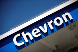 Chevron pidió a Trump que rebaje las sanciones a Venezuela
