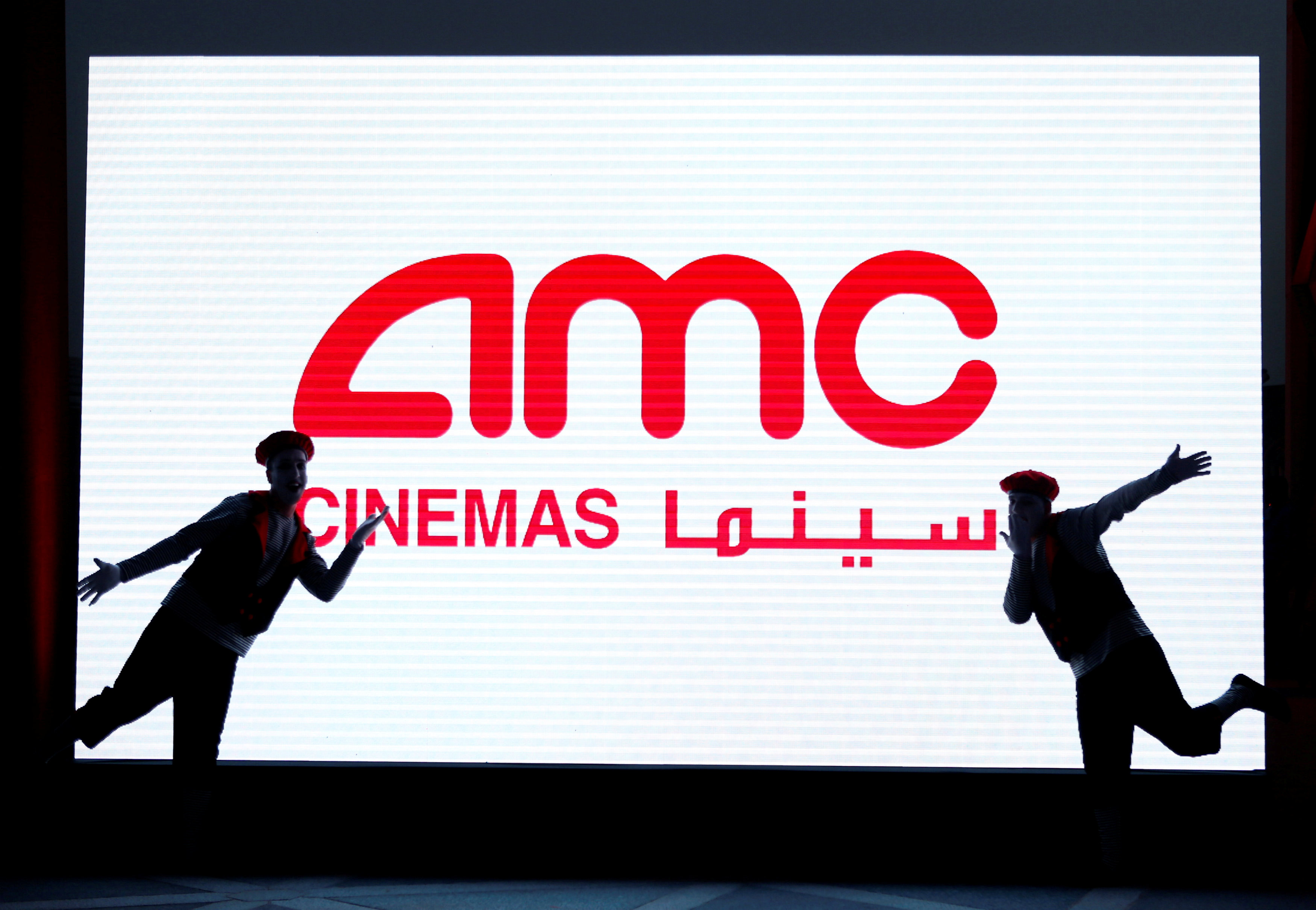 Arabia Saudita inaugura el primer cine en casi 40 años