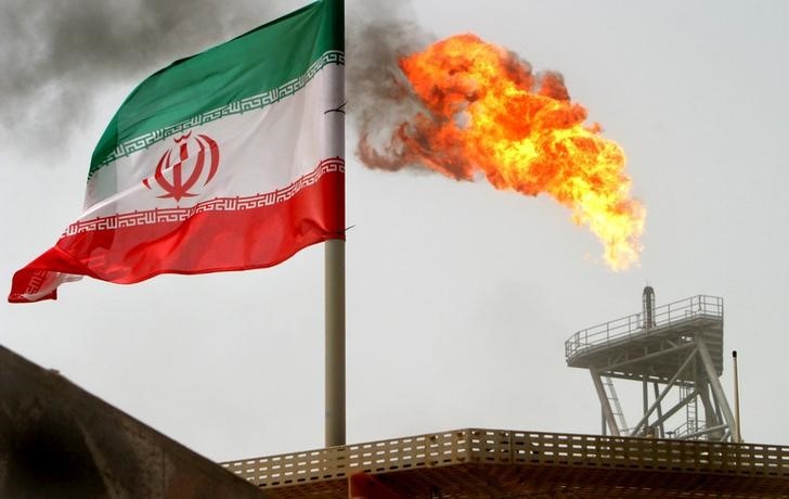 Las profundas sanciones contra Irán apuntan al petróleo y los bancos