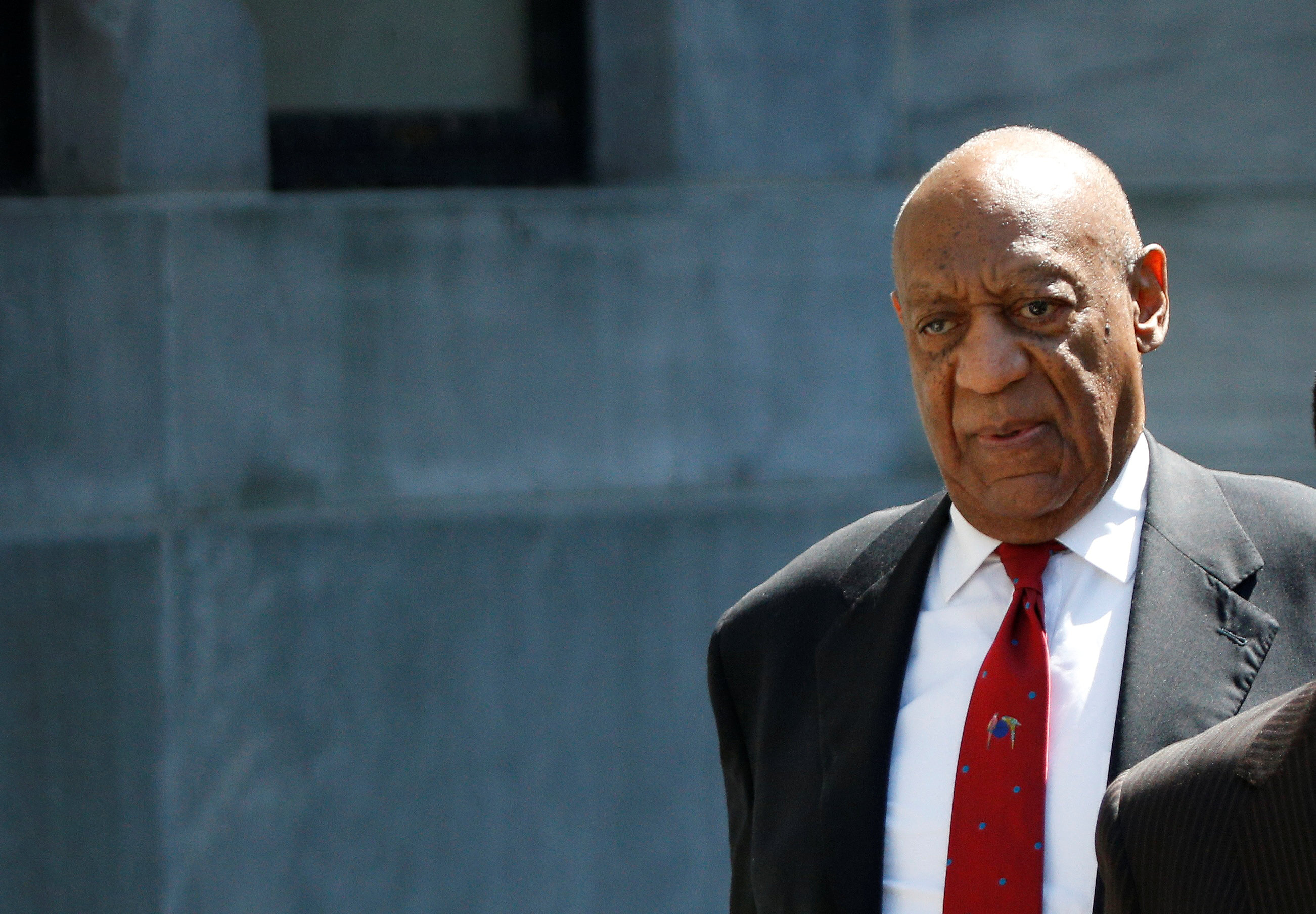 A la espera de su sentencia, Bill Cosby cambia otra vez de abogado