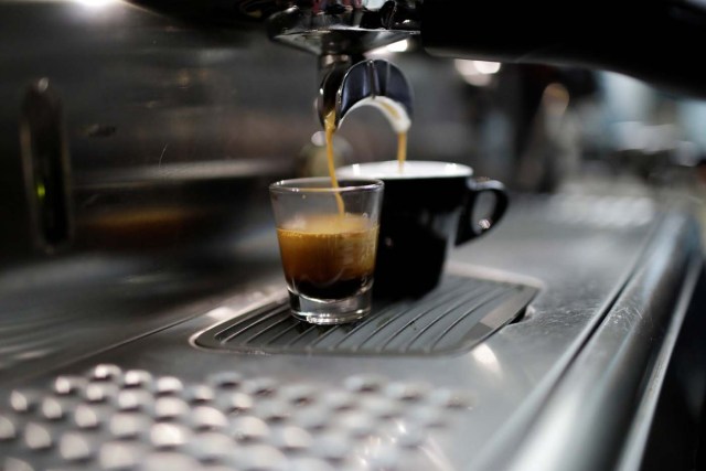 Espresso coffee is brewed at a barista training center in Caracas, Venezuela April 3, 2018. Picture taken April 3, 2018. REUTERS/Marco Bello