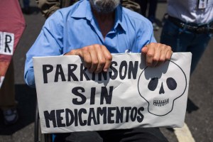 Holocausto Chavista: Paciente con Parkinson tiene terror de morir por no poder cumplir su tratamiento (Video)