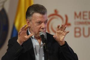 Santos acusa al gobierno venezolano de usar criminales para perpetuarse en el poder