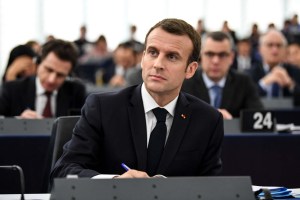 Dos hombres detenidos cerca de la casa de vacaciones de Macron en Francia