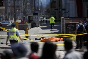 Refuerzan seguridad en Nueva York ante atropello múltiple en Toronto