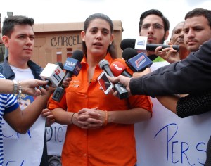 ¡En medio de persecución! Ana Karina García llamó a los jóvenes a rebelarse contra Maduro